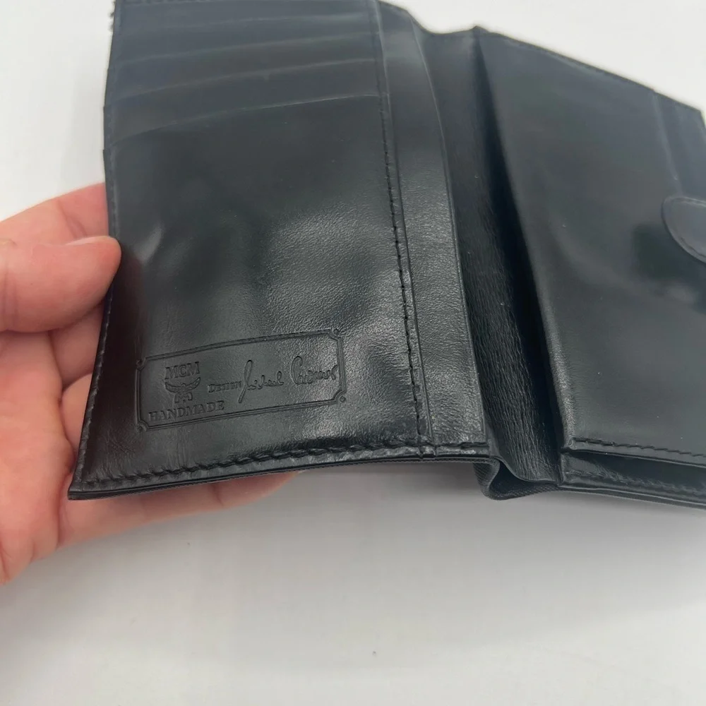 MCM Nylon & Leather Logo Kiss Lock Wallet black Made in Germany authentic